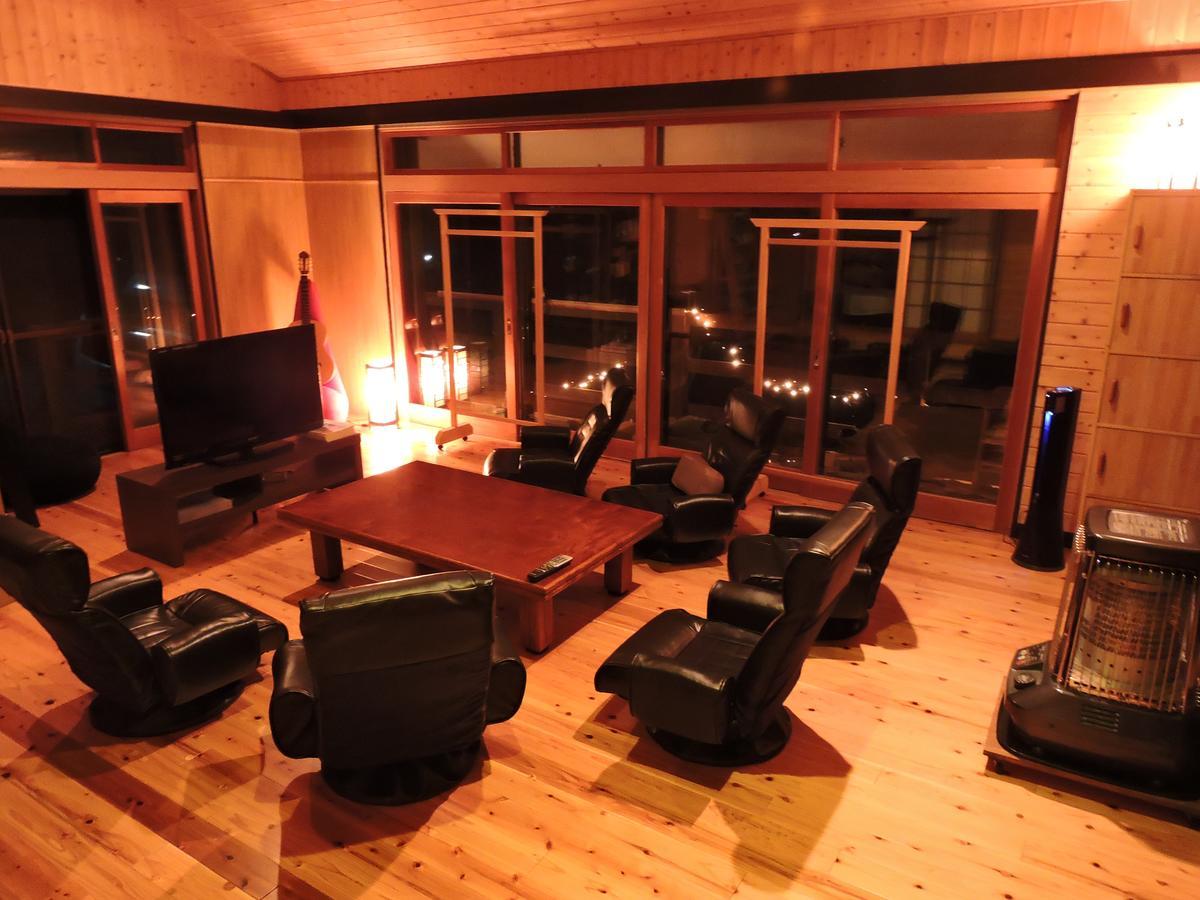Momiji Guesthouse Cottages - Alpine Route Omachi  Bagian luar foto